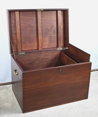 TEAK KIST