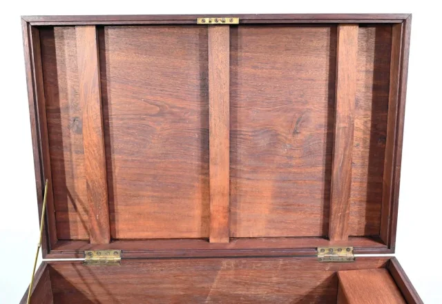 TEAK KIST