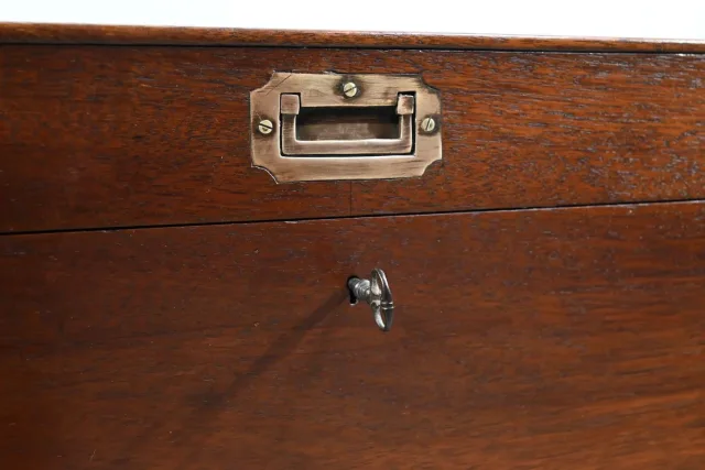 TEAK KIST