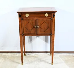 TRANSITION STYLE CABINET
