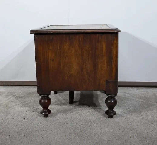 VICTORIAANSE COMMODE
