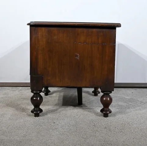 VICTORIAANSE COMMODE