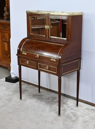 Petit Bureau Cylindre style Louis XVI, époque Napoléon III – Milieu XIXe