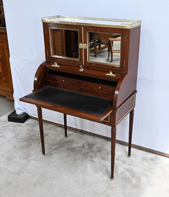 ZYLINDERSCHREIBTISCH IM LOUIS XVI-STIL