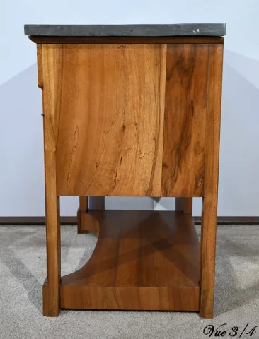 FRENCH CHEST OF DRAWERS