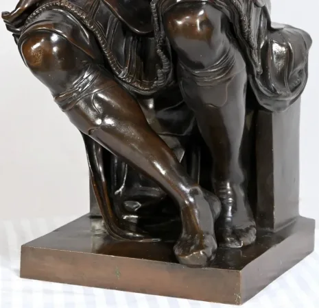 BRONZESTATUETTE nach MICHELANGELO