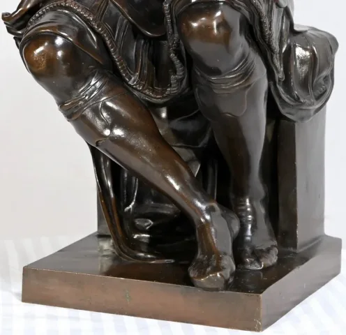 BRONZESTATUETTE nach MICHELANGELO