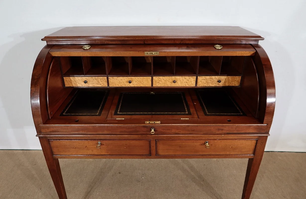 Bureau à Cylindre en Acajou, style Directoire – 1ère partie XIXe