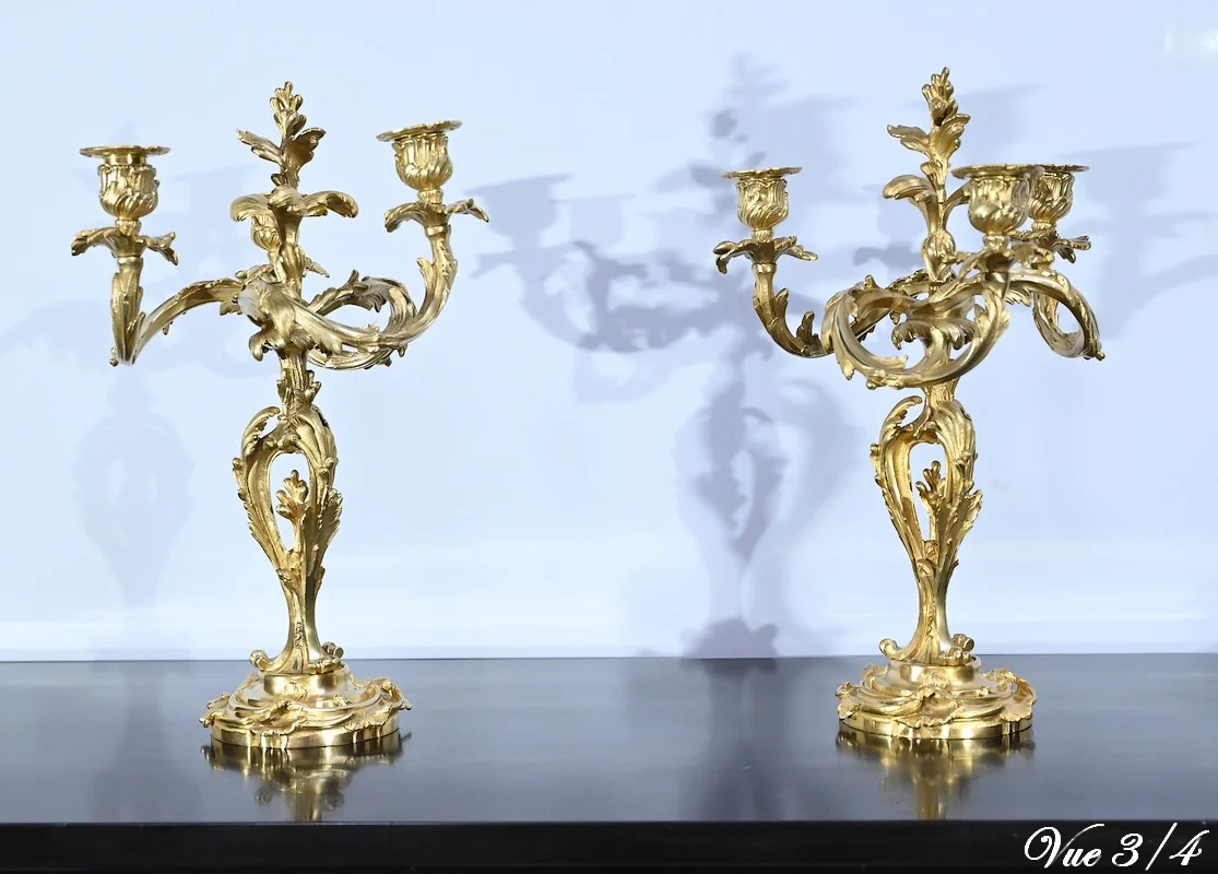 Paire de Candélabres en Bronze Doré, style Louis XV – Fin XIXe