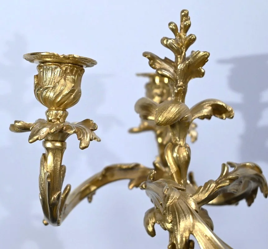 Paire de Candélabres en Bronze Doré, style Louis XV – Fin XIXe