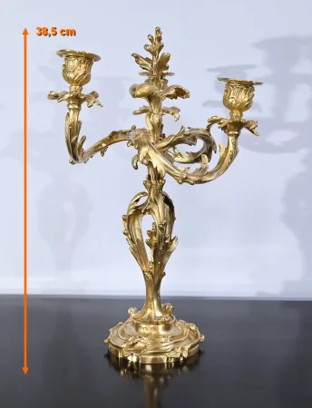 PAIR OF LOUIS XV STYLE CANDELABRA