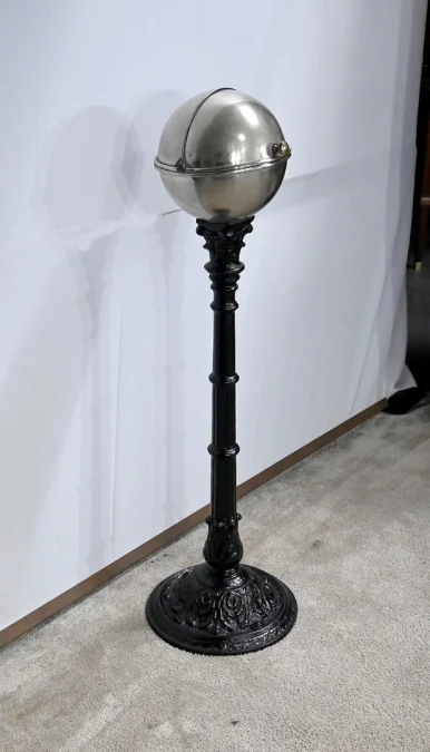 Rare Boule de Bistrot en Laiton et Fonte, Art Nouveau - 1900