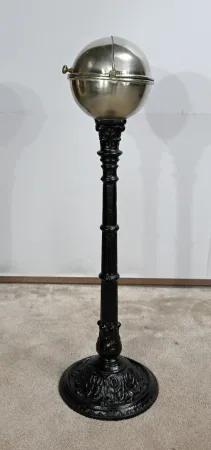 Rare Boule de Bistrot en Laiton et Fonte, Art Nouveau - 1900