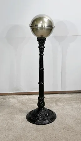 Rare Boule de Bistrot en Laiton et Fonte, Art Nouveau - 1900