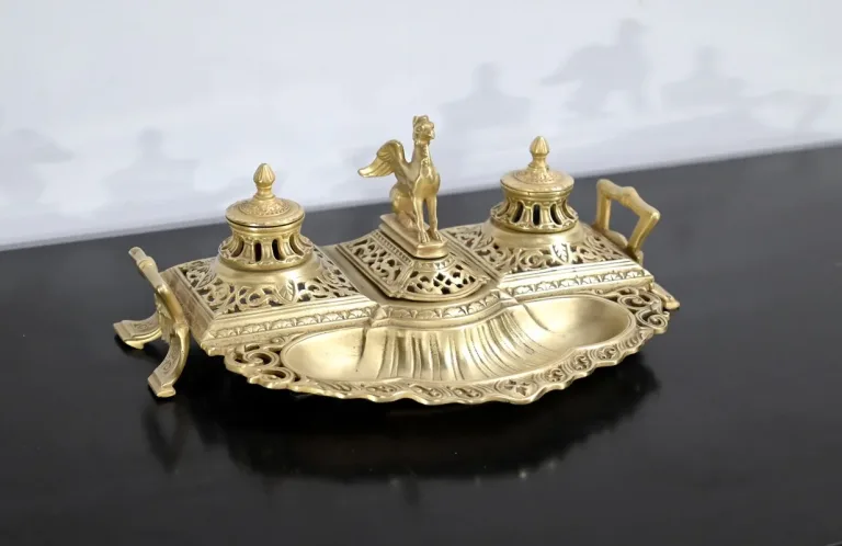 Encrier en Bronze Doré – Fin XIXe