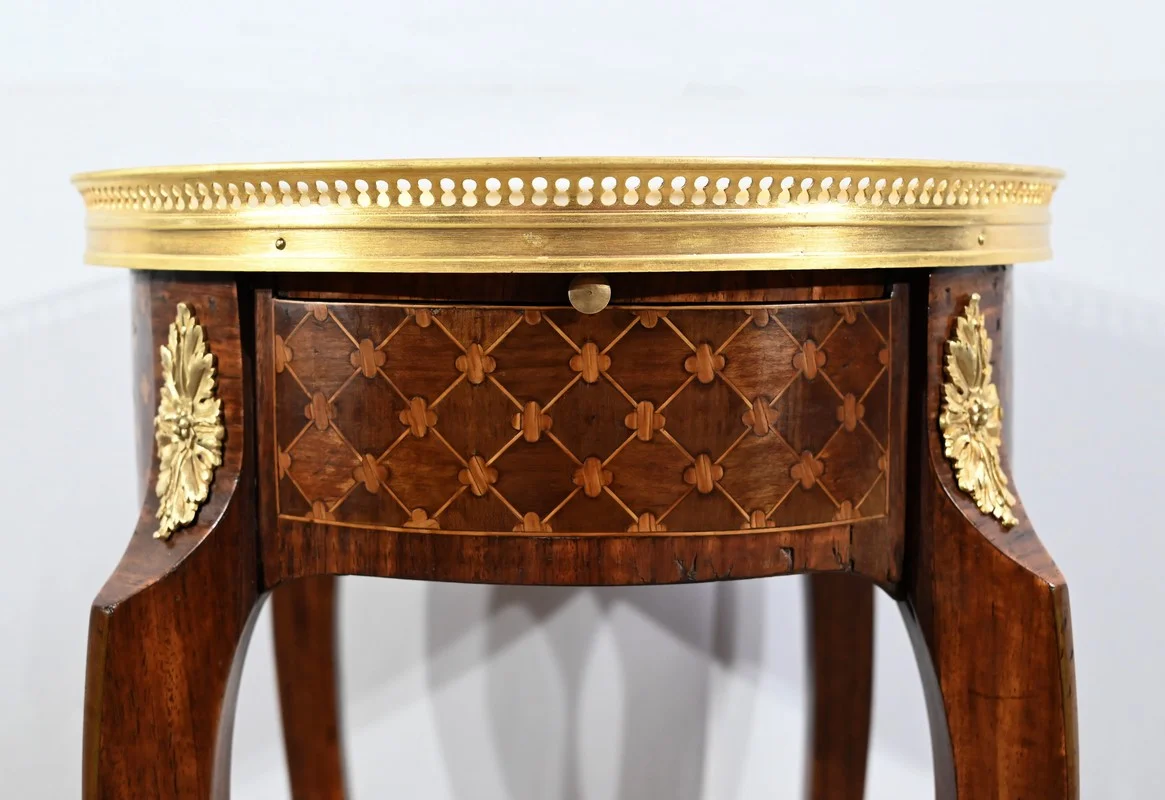 Petite Table de Salon en Bois de Rose et Acajou, style Louis XV/Louis XVI – Début XXe