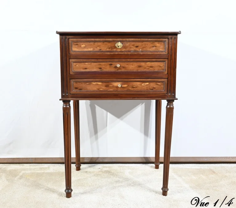 KOMMODE IM LOUIS XVI-STIL