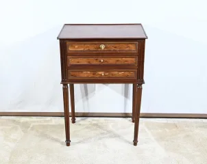 KOMMODE IM LOUIS XVI-STIL