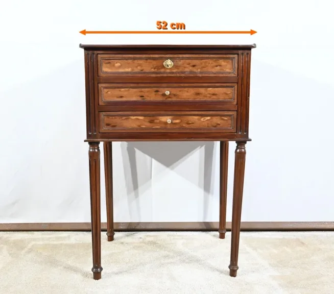 Petite Commode Chiffonnière en Acajou de Cuba, style Louis XVI – 1ère Partie XIXe