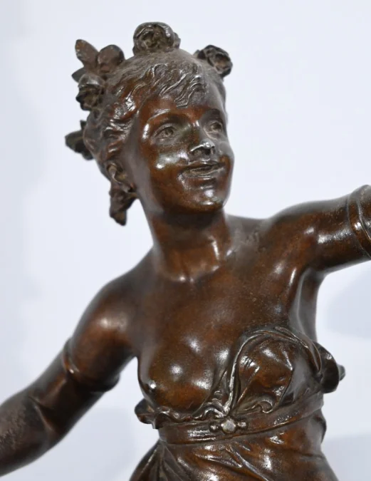 SPELTER-STATUETTE signiert E. BOURET
