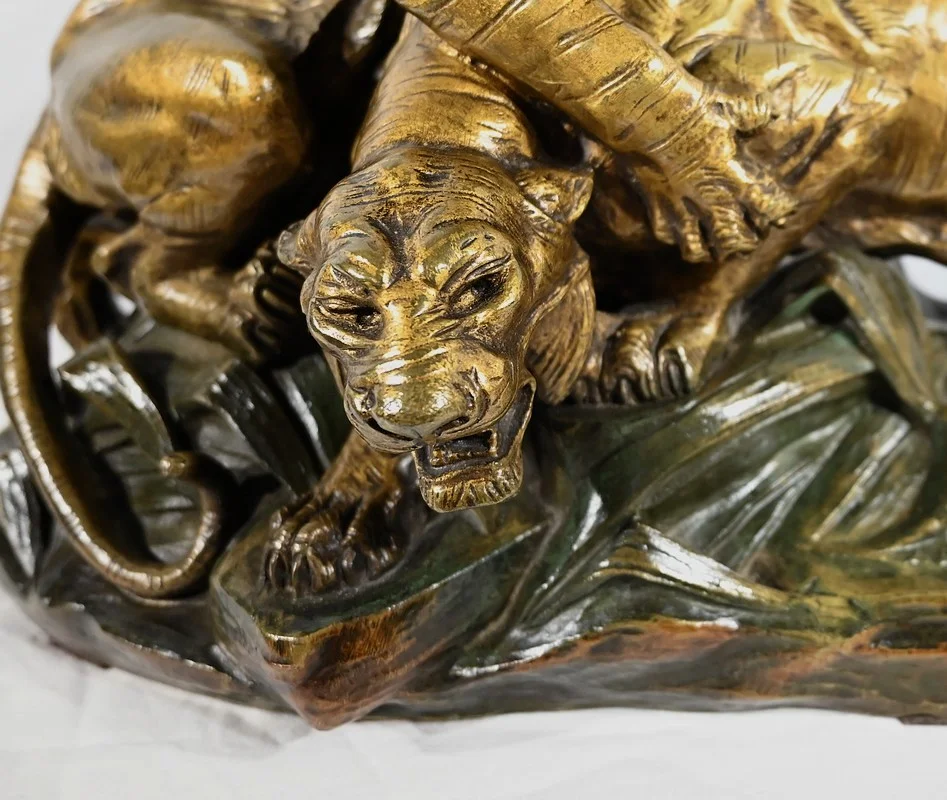 Groupe en Bronze « Combat de Tigres», signé E. Drouot – Fin XIXe