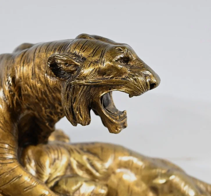 BRONZEN GROEP getekend E. DROUT