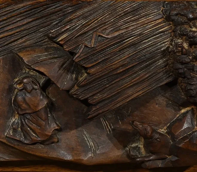 Rare Vestiaire Coffre de Vestibule en Noyer – Fin XIXe