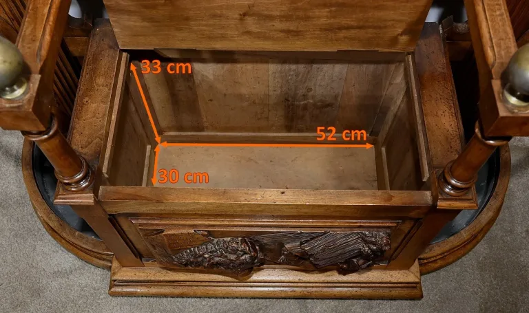 Rare Vestiaire Coffre de Vestibule en Noyer – Fin XIXe