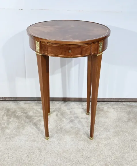 Guéridon en Acajou Clair, goût Louis XVI / Directoire – Fin XIXe