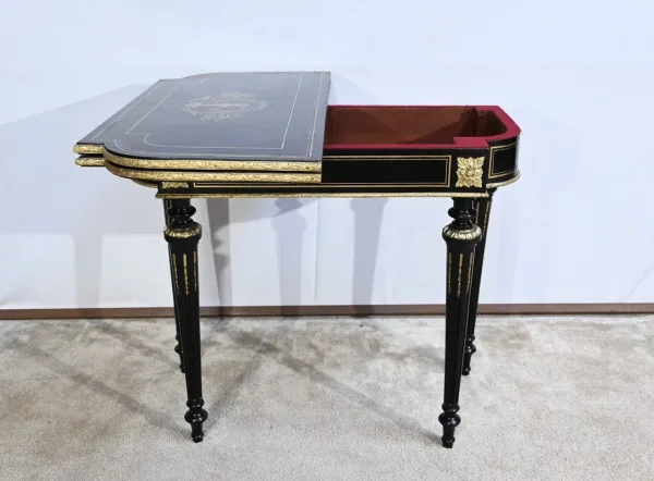Console Table de Jeux en Bois Noirci, époque Napoléon III – Milieu XIXe