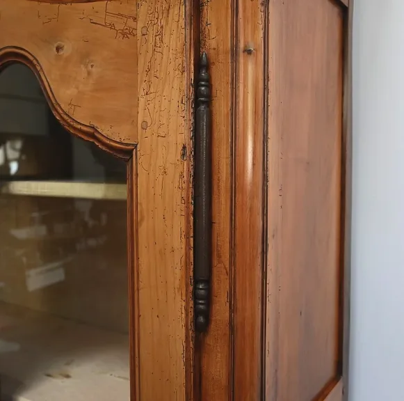 Petite Armoire Bibliothèque en Merisier, style Louis XV – Milieu XIXe
