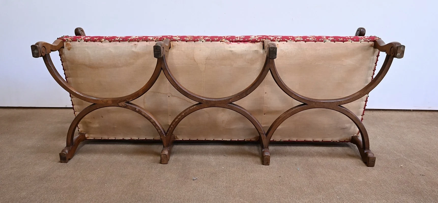 LOUIS XIV STYLE SETTEE