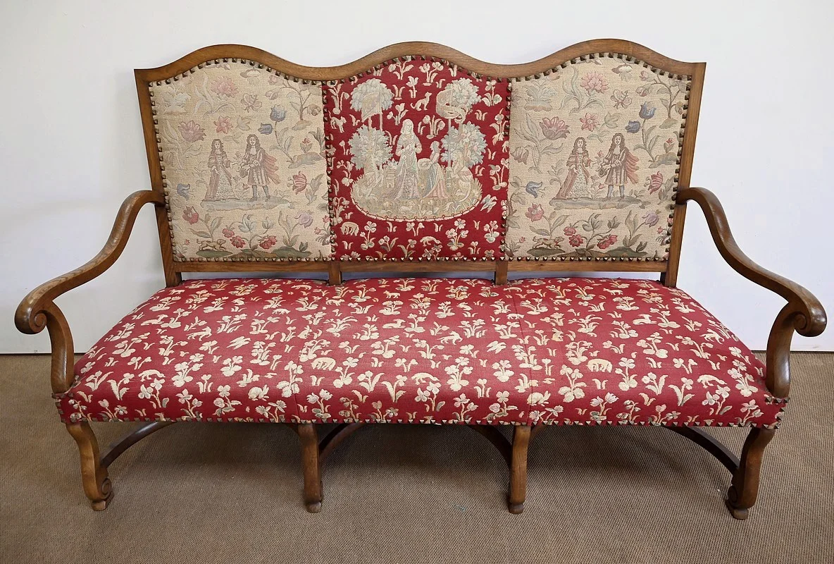 LOUIS XIV STYLE SETTEE
