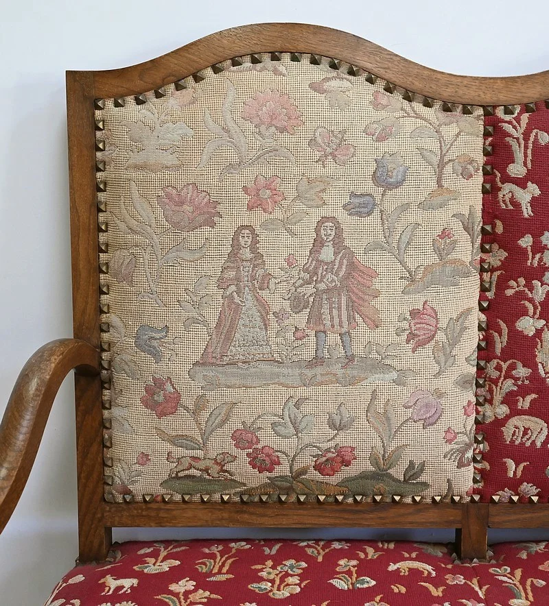 LOUIS XIV STYLE SETTEE