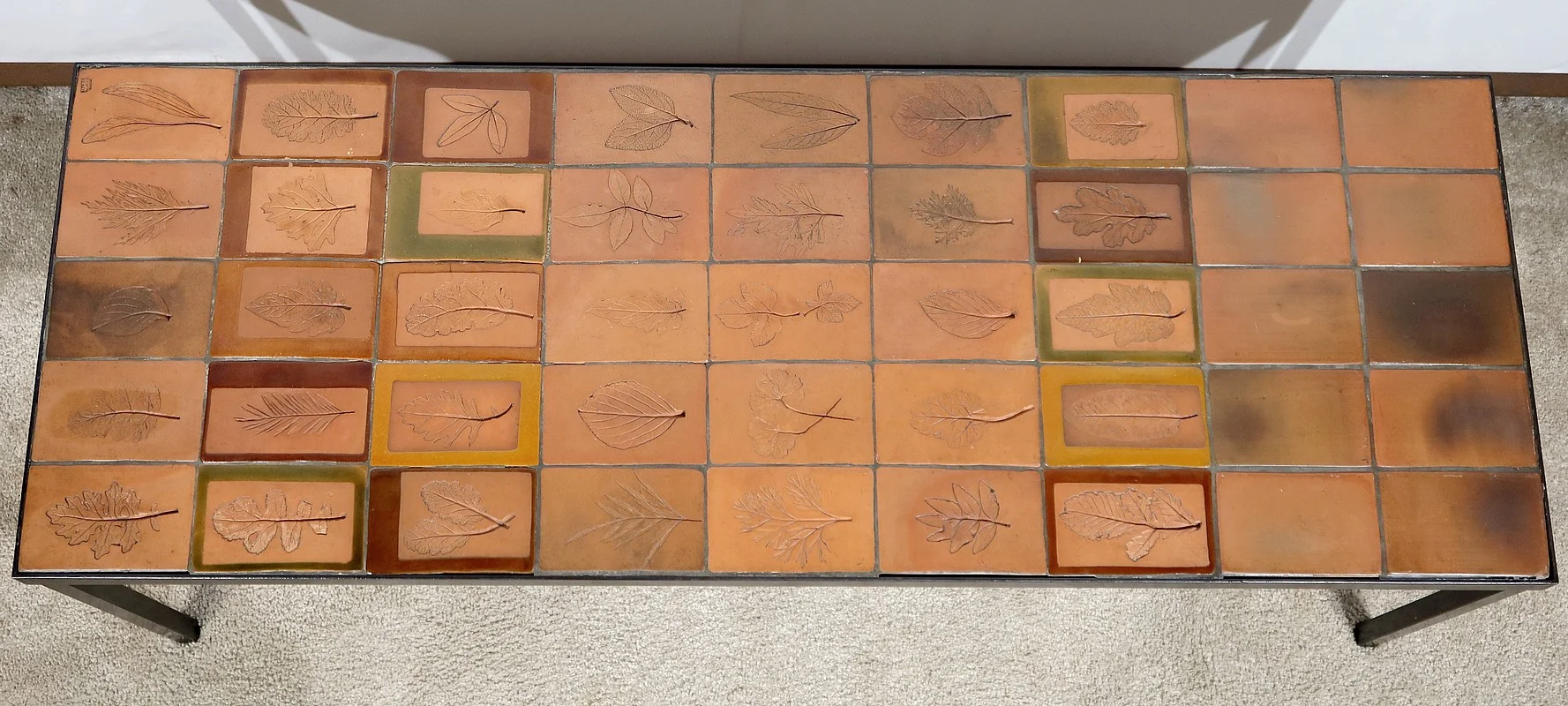 COFFEE TABLE by Roger CAPRON