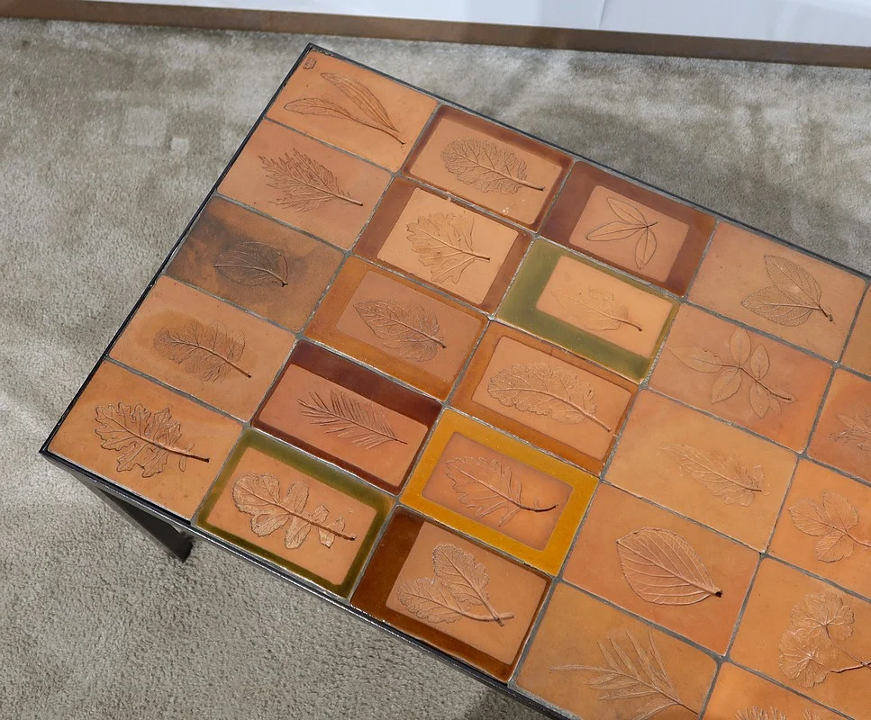 COFFEE TABLE by Roger CAPRON
