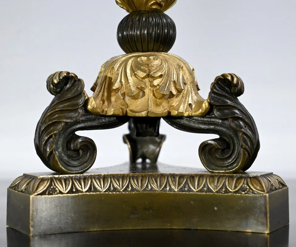 Paire de Chandeliers en Bronze à Double Patine, époque Restauration – Début XIXe