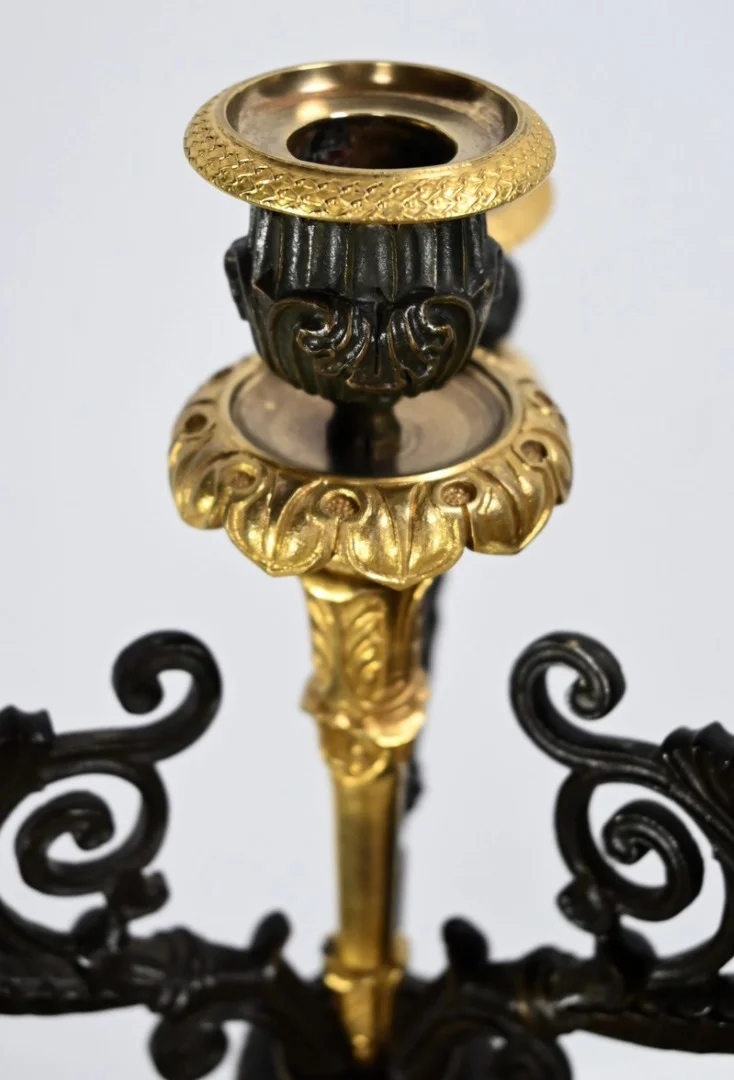 Paire de Chandeliers en Bronze à Double Patine, époque Restauration – Début XIXe