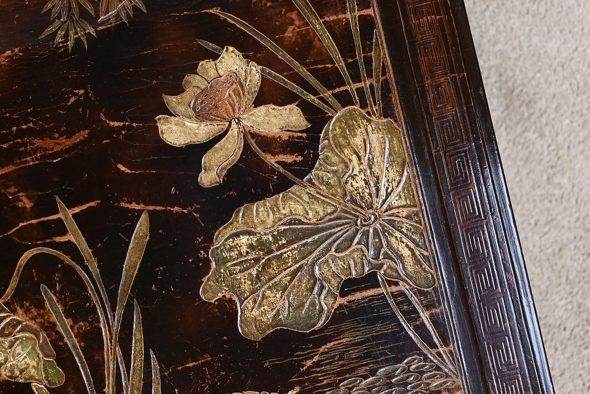 Table Basse en Bois Laqué, Chine – 1960