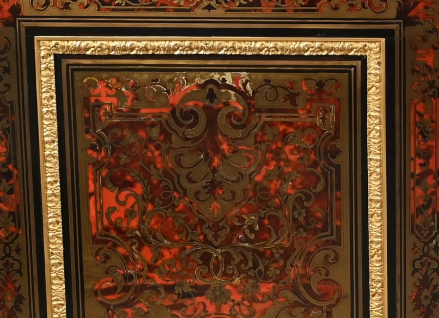 NAPOLEON III PERIOD CABINET
