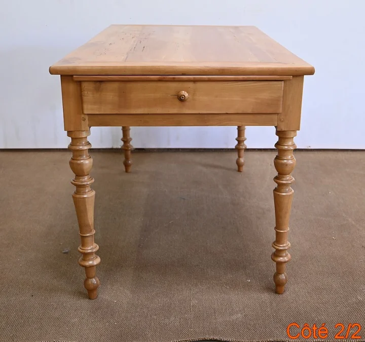 Table rectangulaire en Merisier Blond, style Louis-Philippe – 2ème partie XIXe