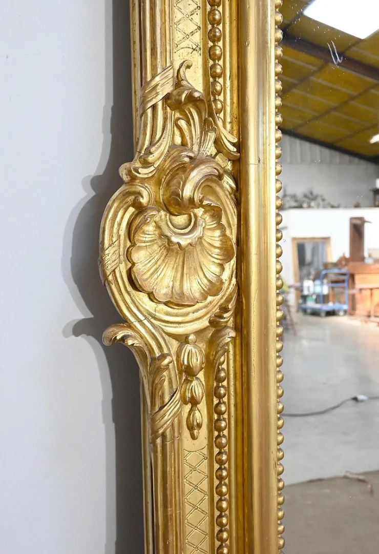 Important Miroir en Bois Doré, style Louis XV – Début XIXe