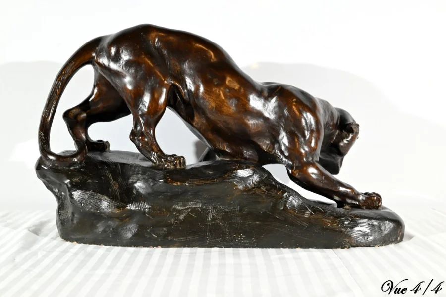 Steingut-Skulptur, signiert von Thomas CARTIER
