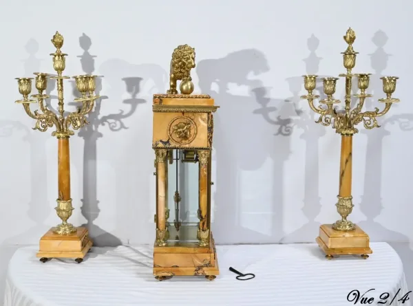 Importante Garniture de Cheminée en Marbre et Bronze, style Empire – 2ème Partie XIXe