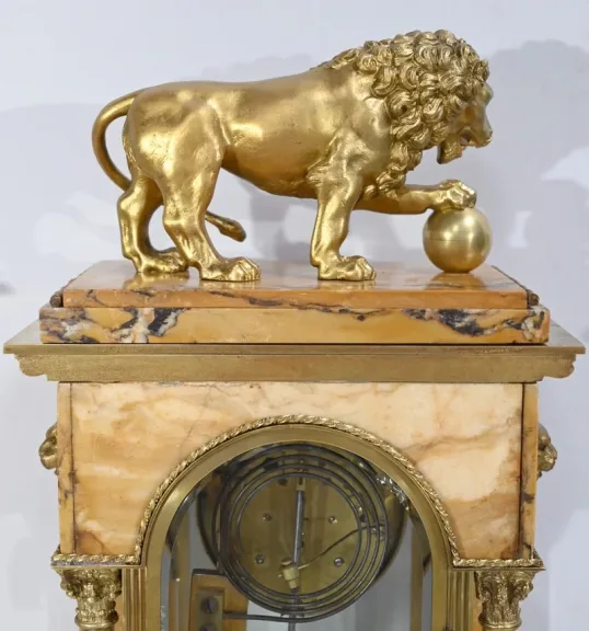 Importante Garniture de Cheminée en Marbre et Bronze, style Empire – 2ème Partie XIXe