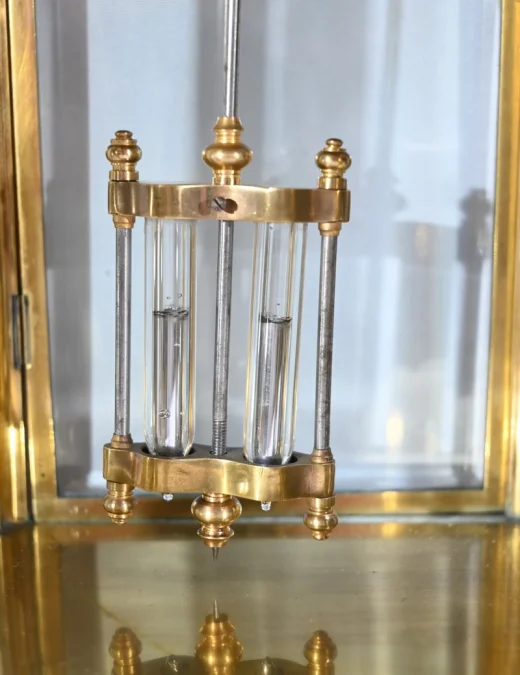 MANTLE GARNITURE