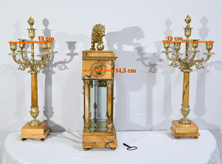 Importante Garniture de Cheminée en Marbre et Bronze, style Empire – 2ème Partie XIXe