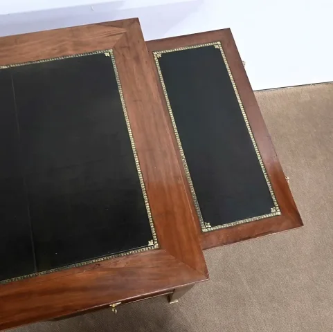 Important Bureau en Acajou, époque Directoire - Début XIXe