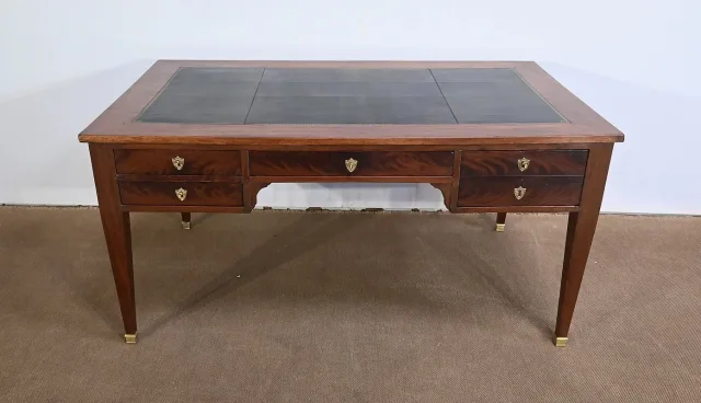 Important Bureau en Acajou, époque Directoire - Début XIXe