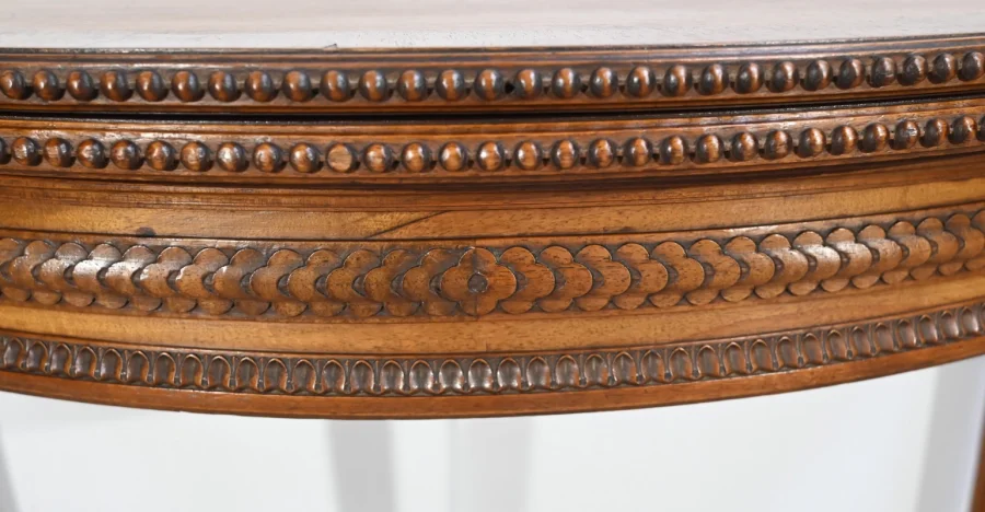 Table Demi-Lune en Noyer, style Louis XVI – Fin XIXe